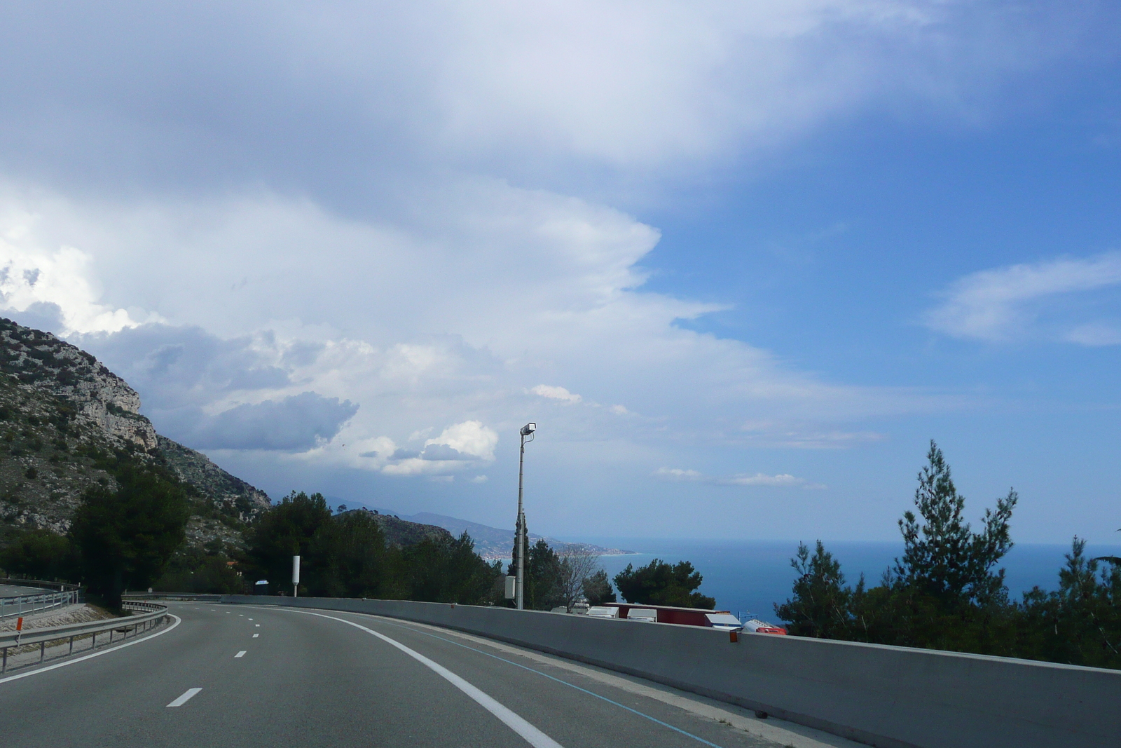 Photo France Côte d'Azur route de Nice à Menton 2008-03 19