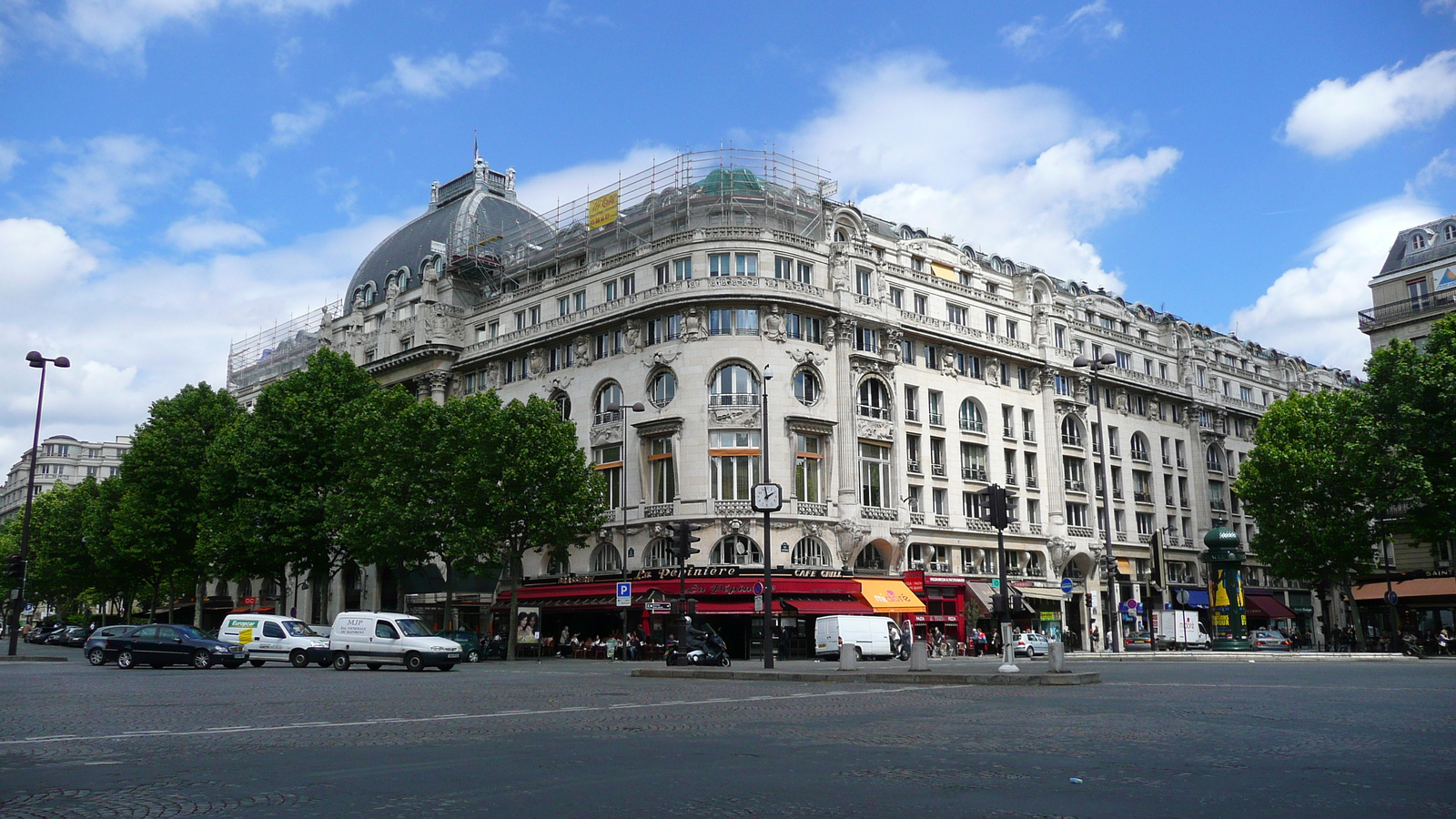 Photo France Paris Boulevard Malesherbes 2007-05 19