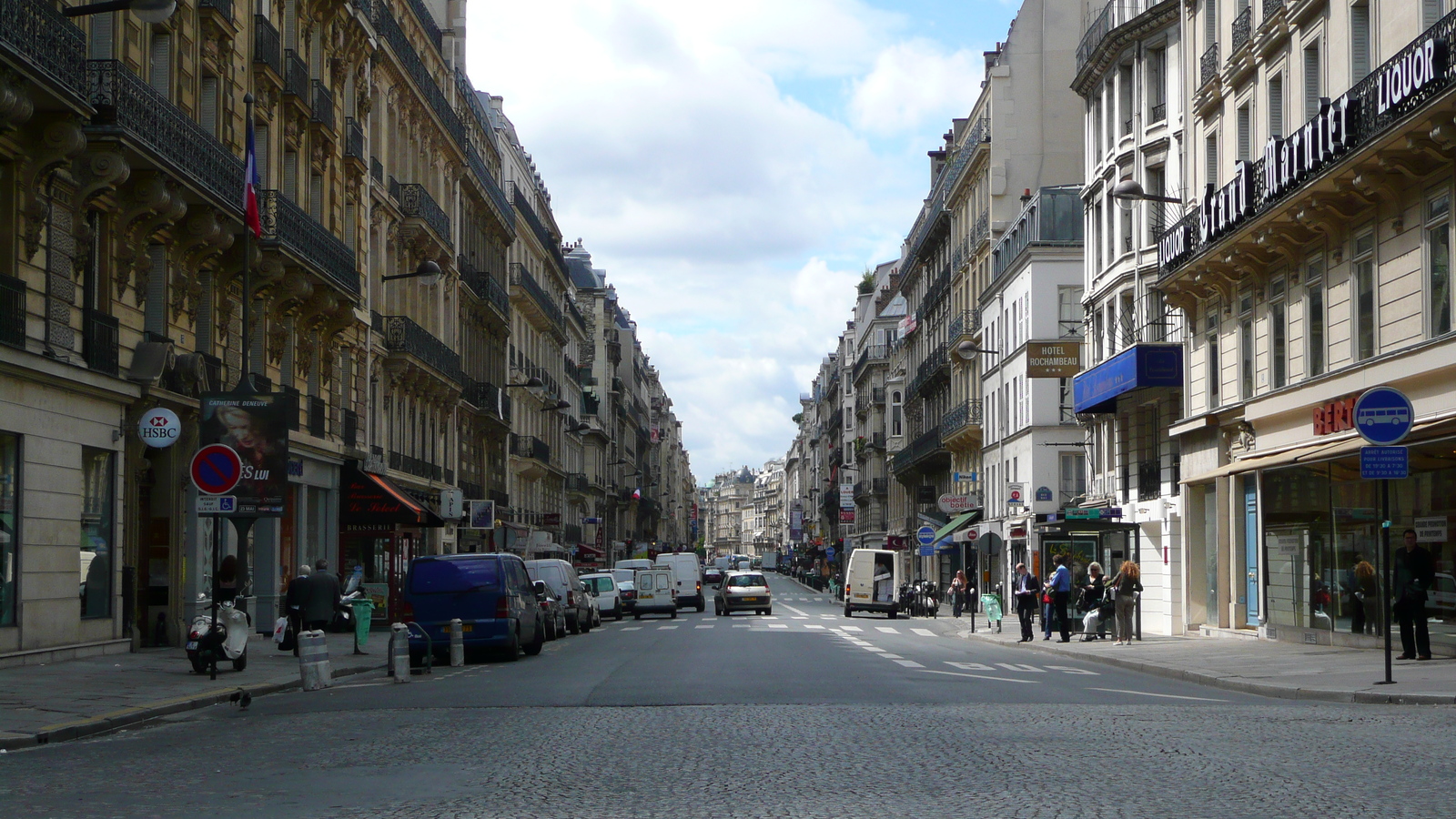 Photo France Paris Boulevard Malesherbes 2007-05 0