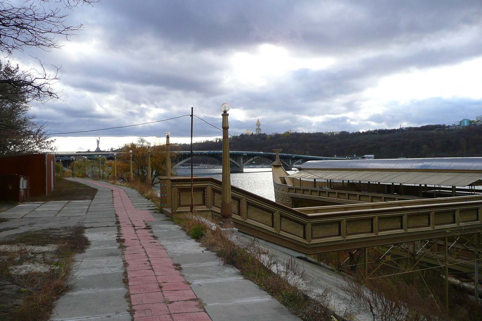 Photo Ukraine Kiev Hydropark 2007-11 22