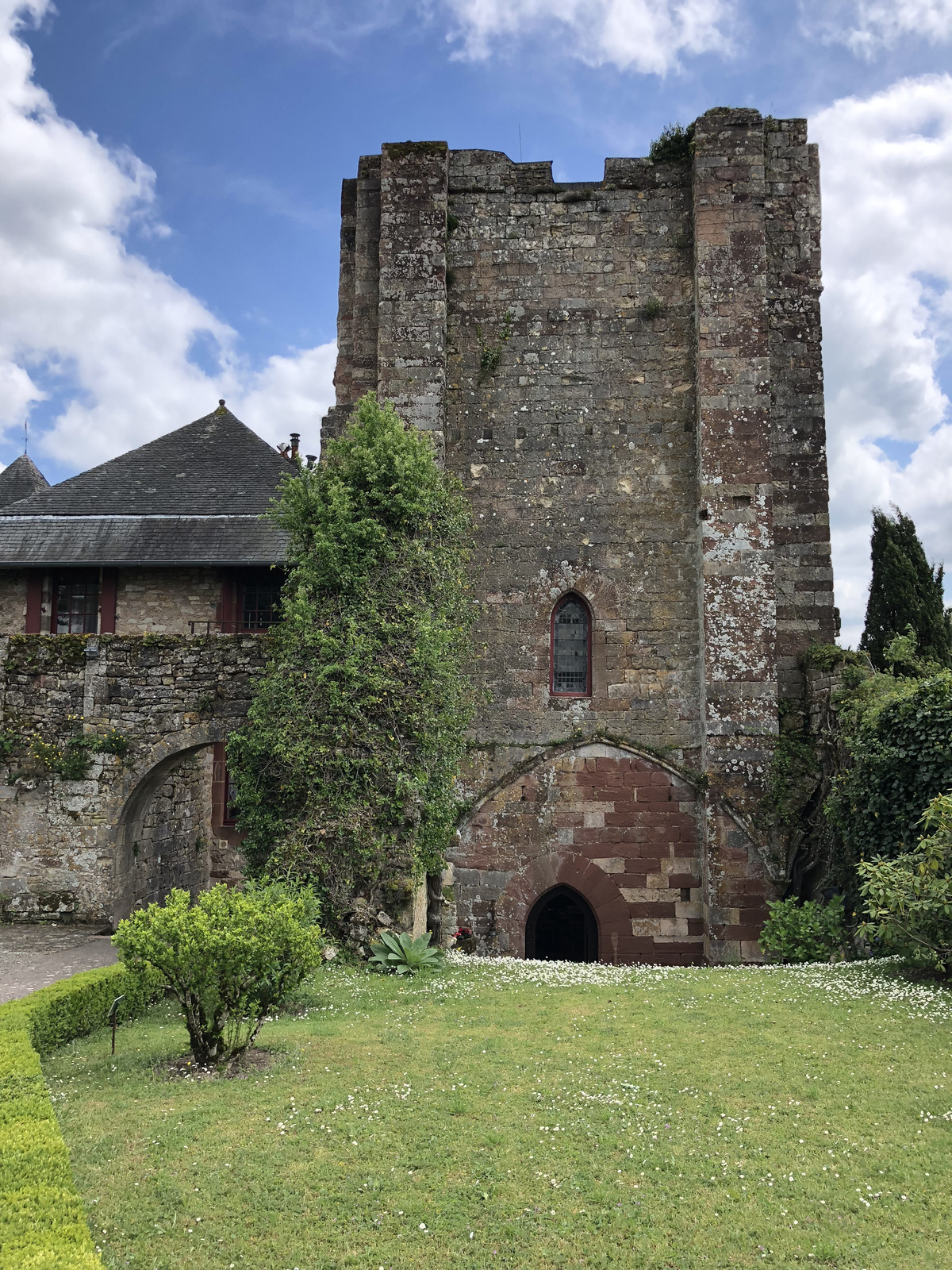 Photo France Turenne 2018-04 77