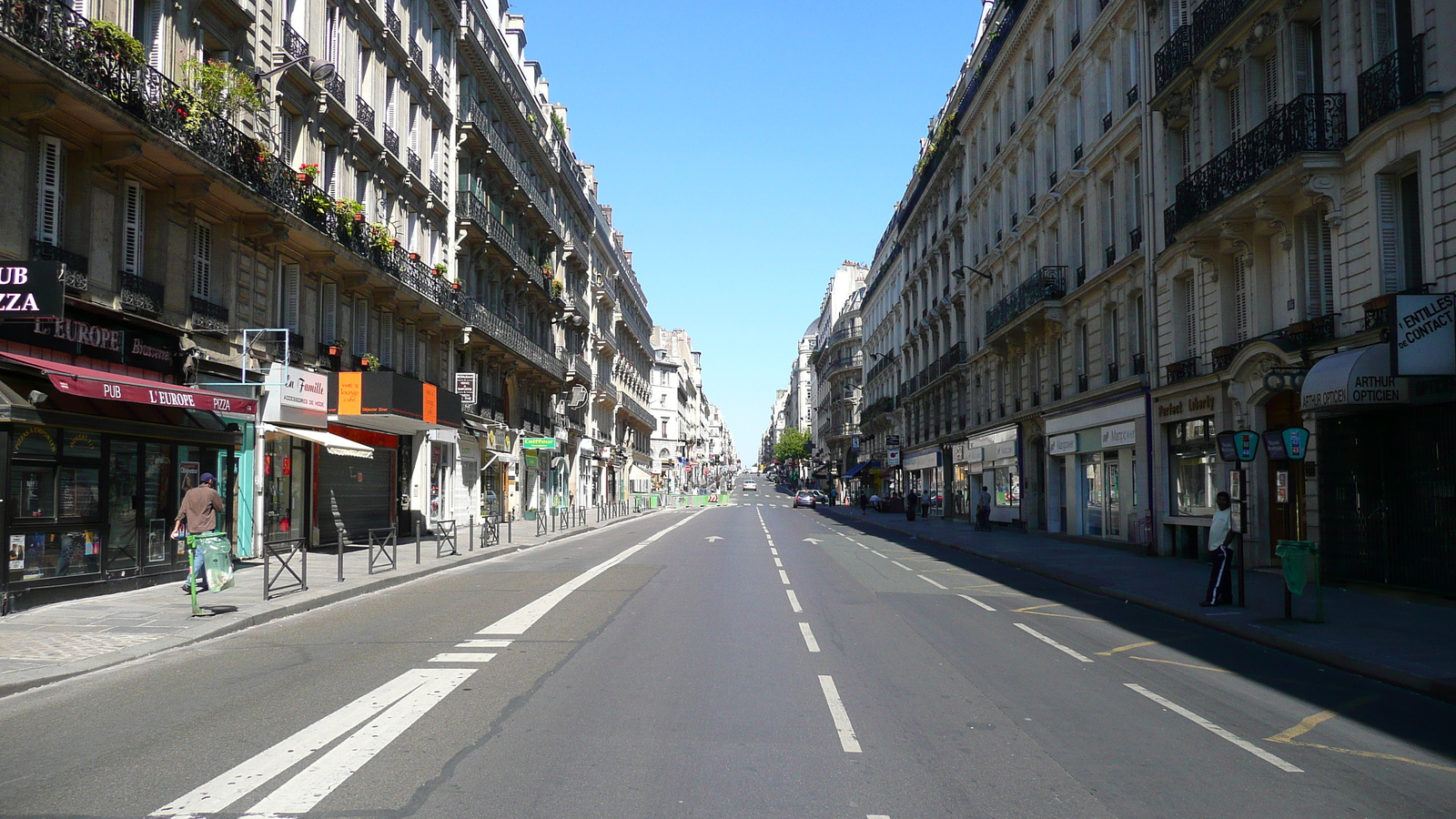Photo France Paris Rue La Fayette 2007-08 146