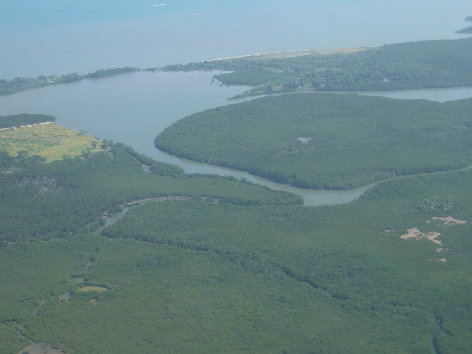 Photo Îles Fidji Fidji vue du ciel 2010-05 11