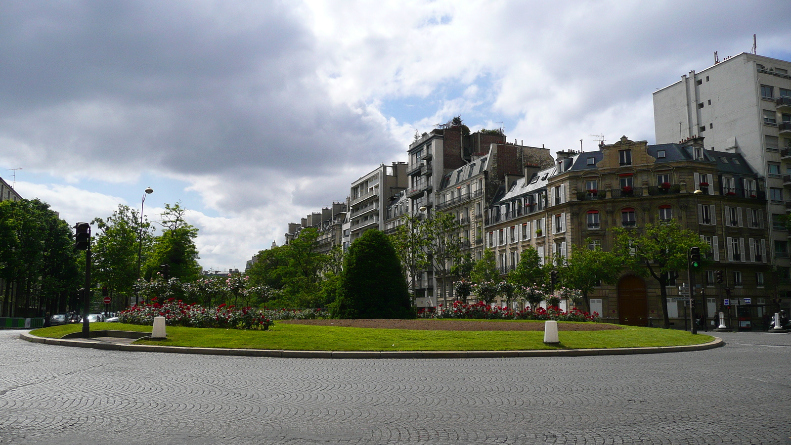 Photo France Paris 17eme Arrondissement Place Wagram 2007-05 2