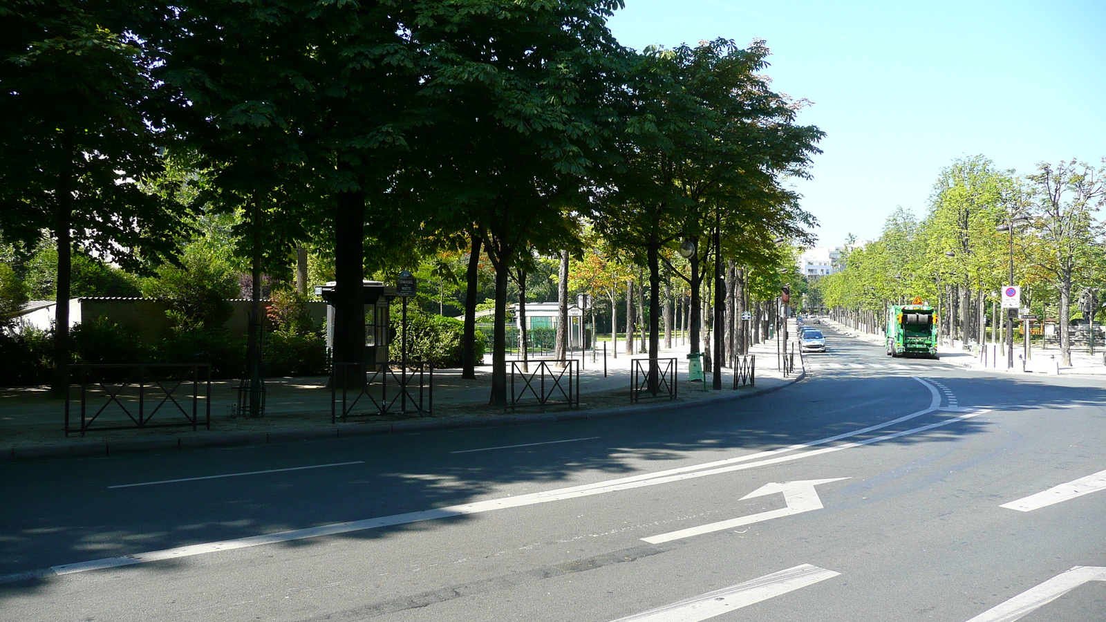 Photo France Paris Jardins du Ranelagh 2007-08 23