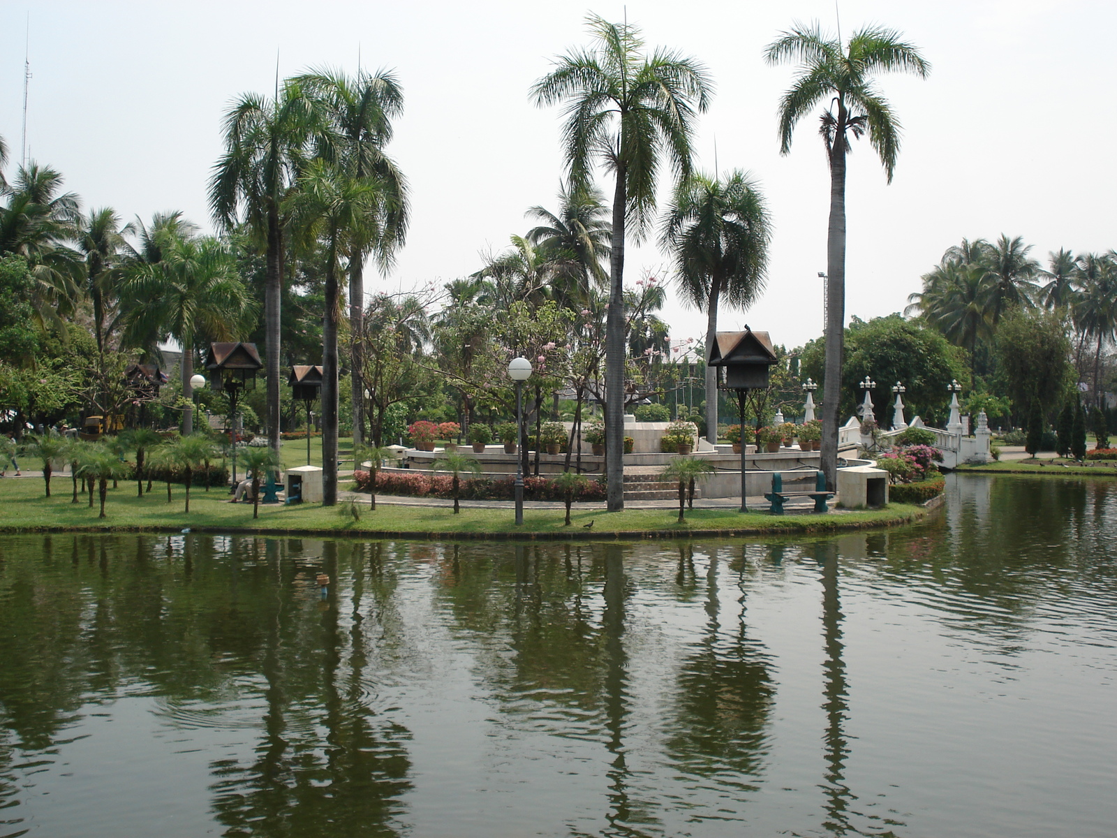 Photo Thaïlande Chiang Mai Centre(intra Canal) Jardin Buak Had 2006-04 12