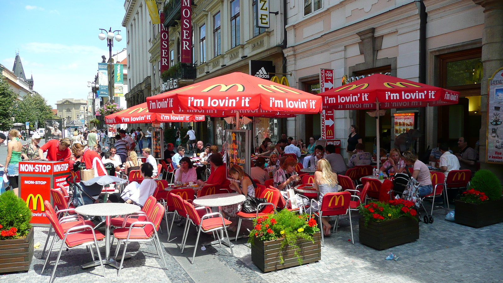 Photo République Tchèque Prague rue Na Prikope 2007-07 34