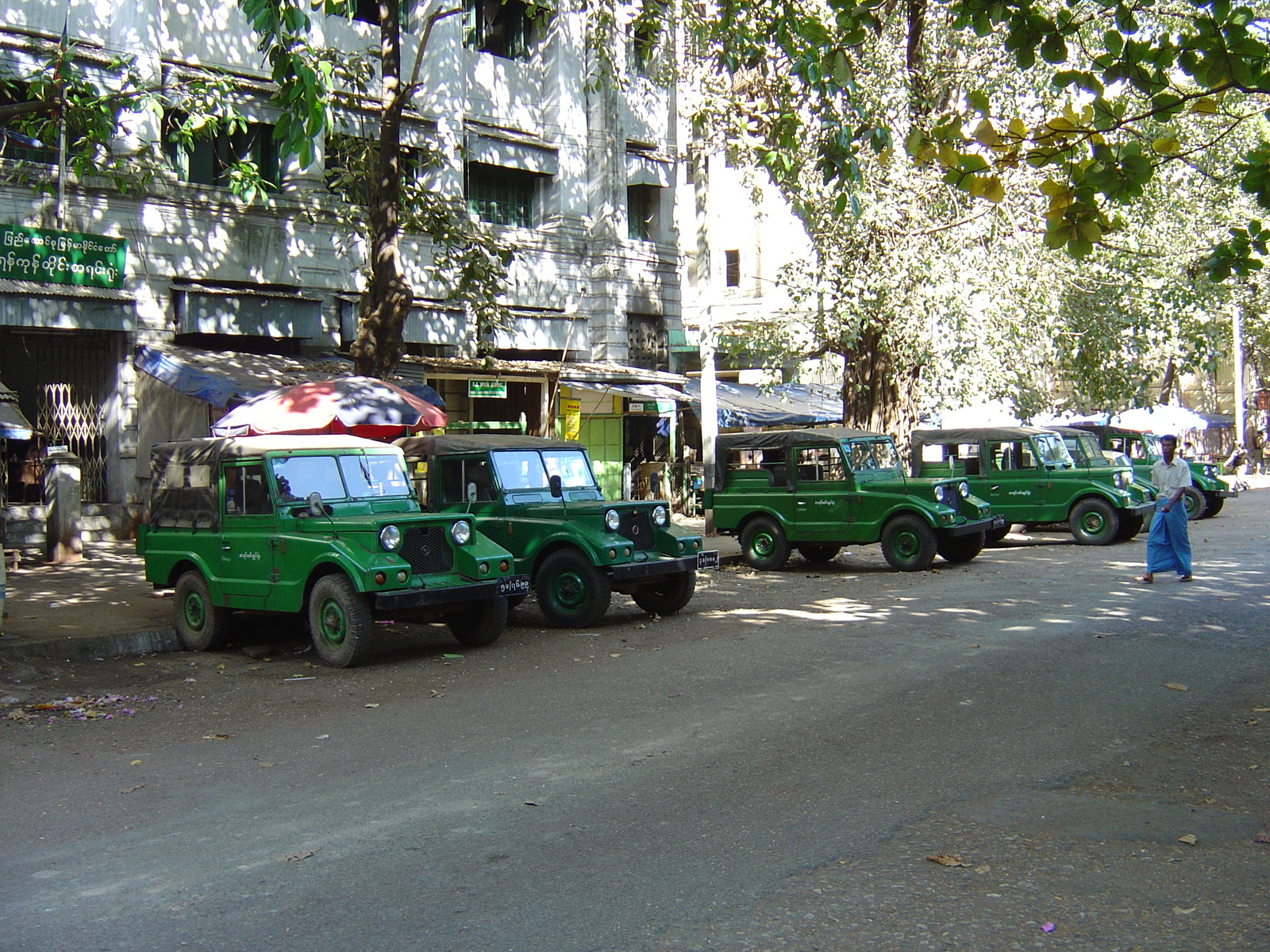 Photo Birmanie (Myanmar) Rangoun 2005-01 93