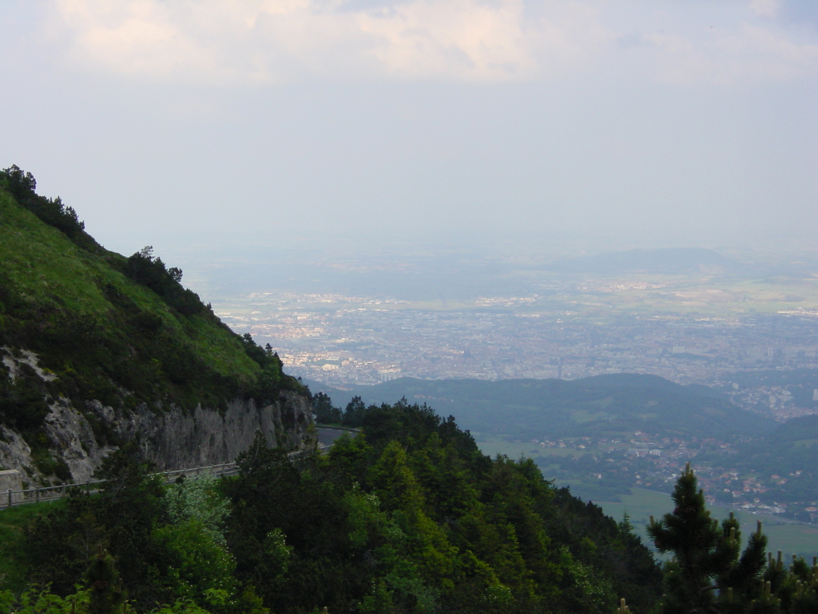 Photo France Puy de Dome 2003-05 21