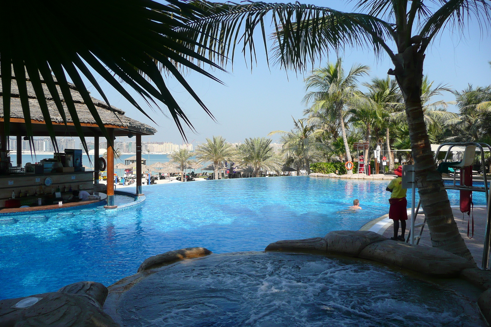 Photo Émirats arabes unis Dubai Hotel Le Meridien Mina Seyahi 2008-11 59