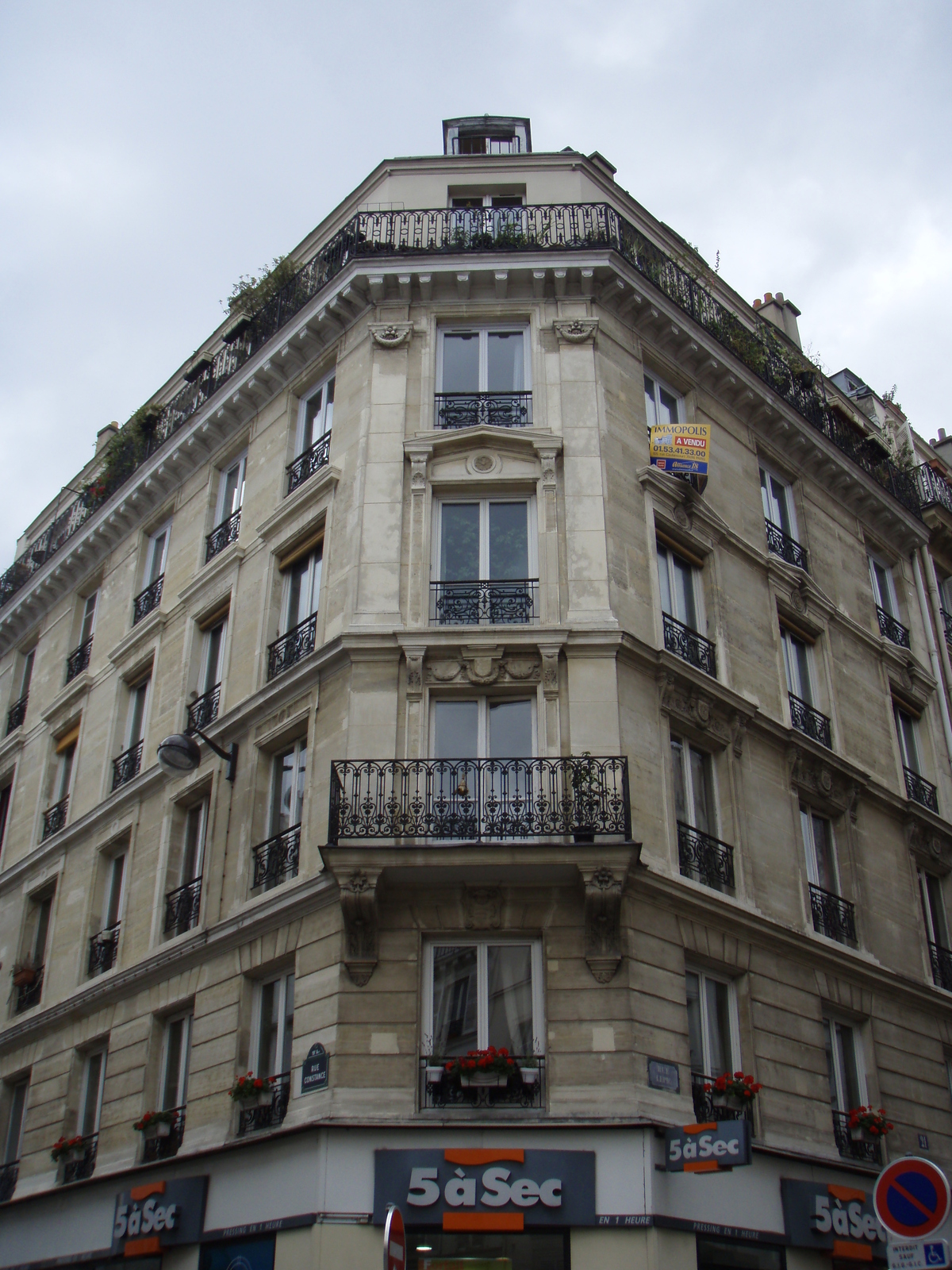 Photo France Paris 18eme Arrondissement 2007-07 11