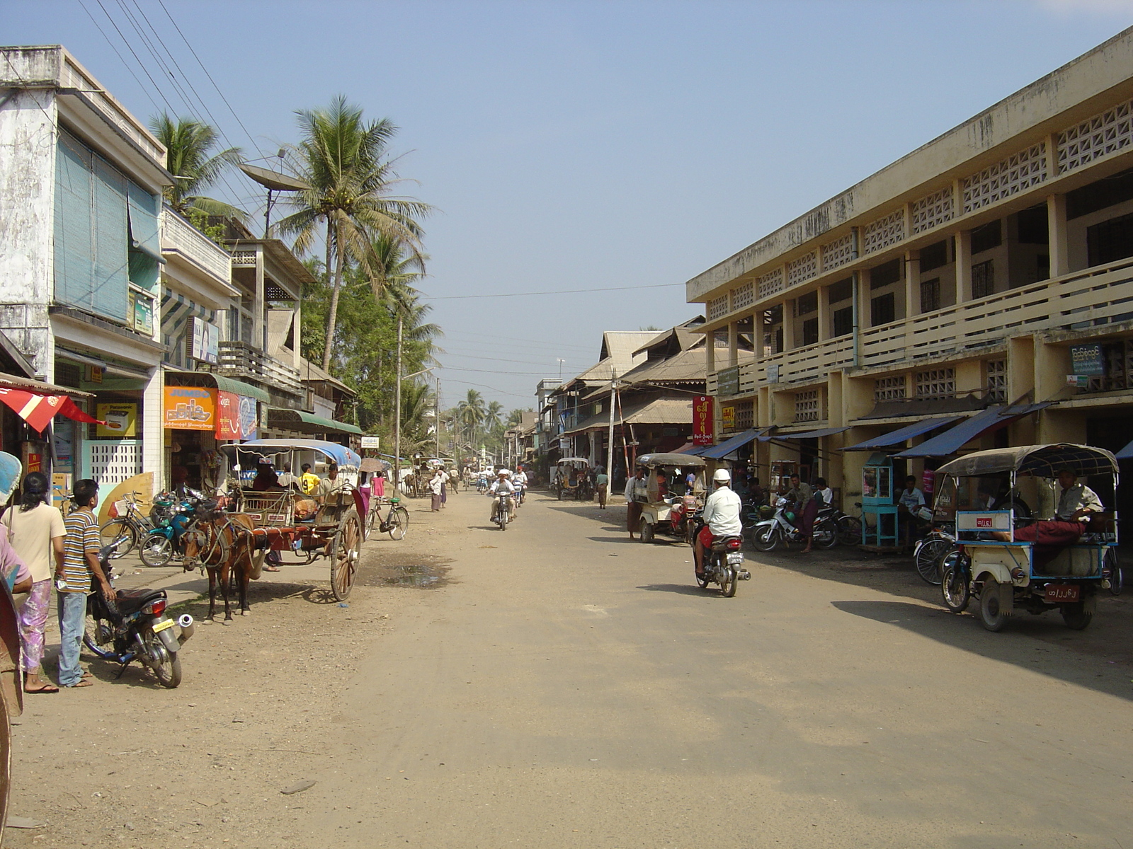 Photo Birmanie (Myanmar) Dawei (TAVOY) 2005-01 117