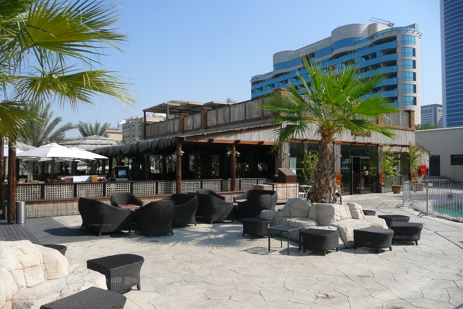 Photo Émirats arabes unis Dubai Hotel Le Meridien Mina Seyahi 2008-11 42