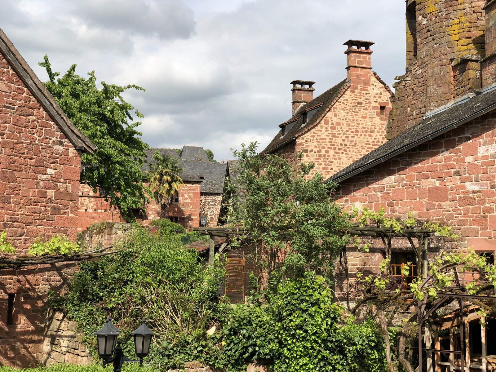 Photo France Collonges la Rouge 2018-04 76