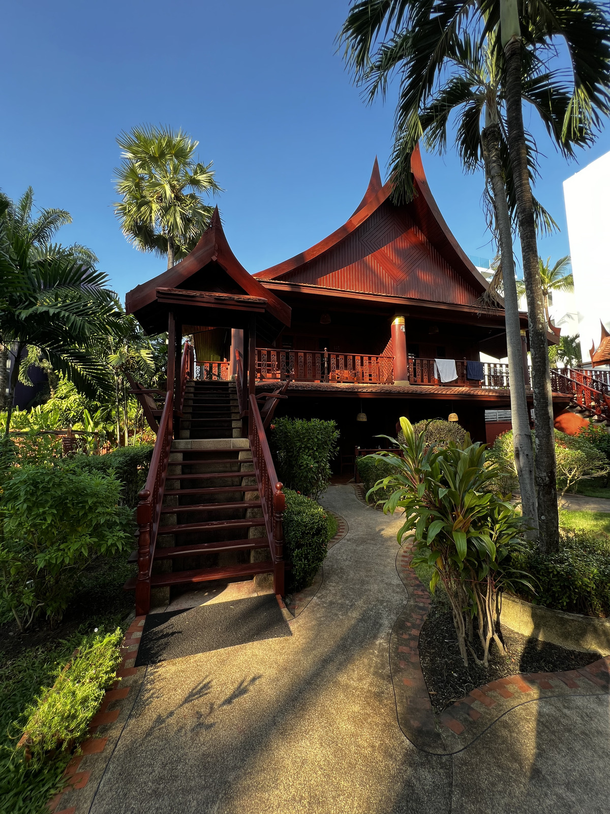 Photo Thaïlande Phuket Patong Hotel Royal Phawadee Village 2021-12 87