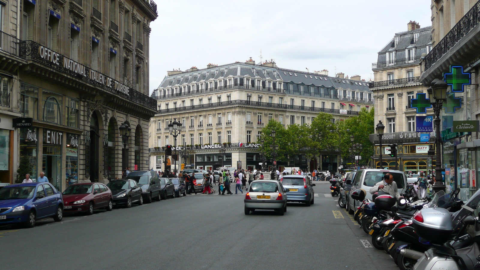 Photo France Paris Rue de la Paix 2007-07 21