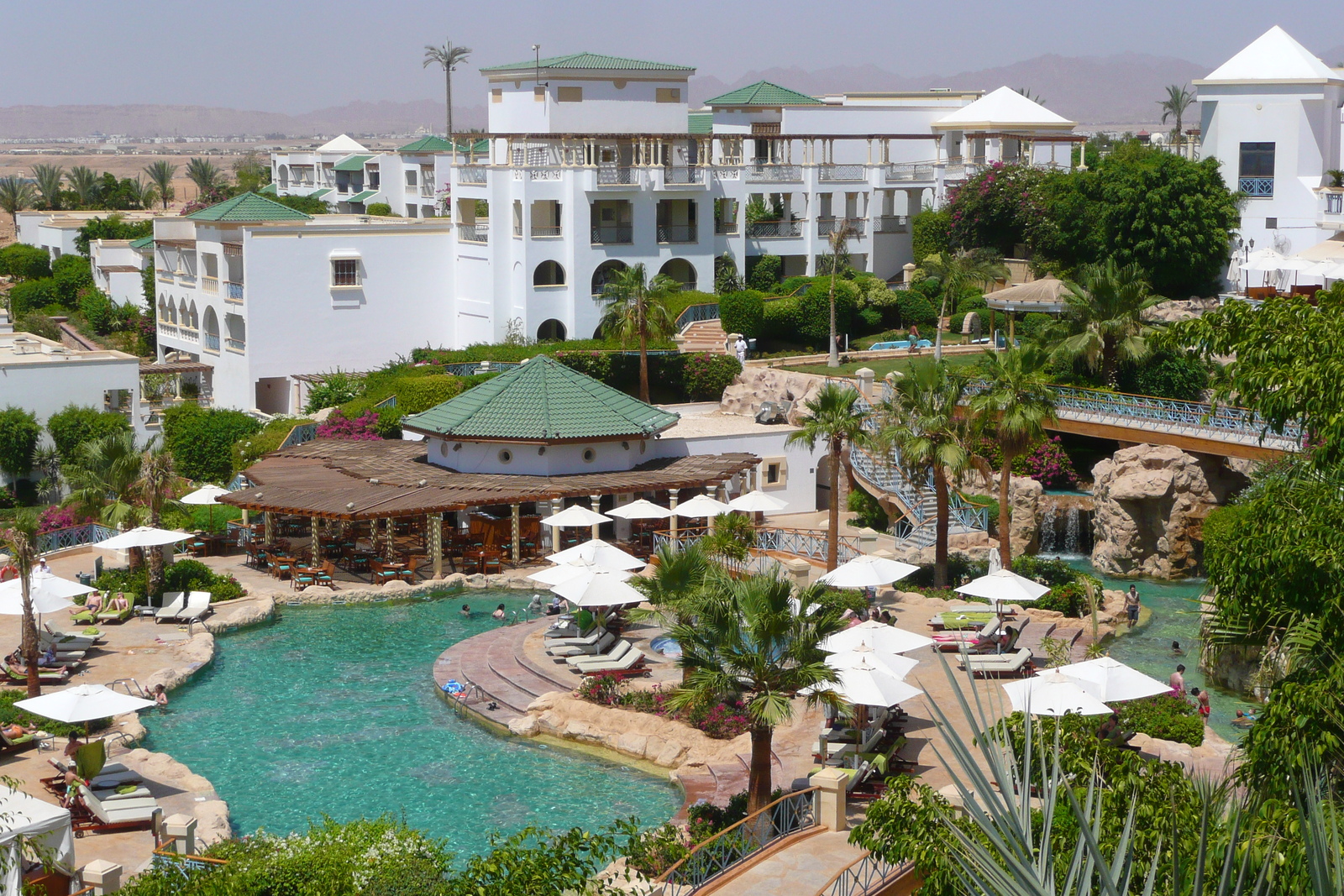 Photo Égypte Sharm el Sheikh Hôtel Hyatt Piscine Hyatt Sharm el Sheikh 2008-06 23