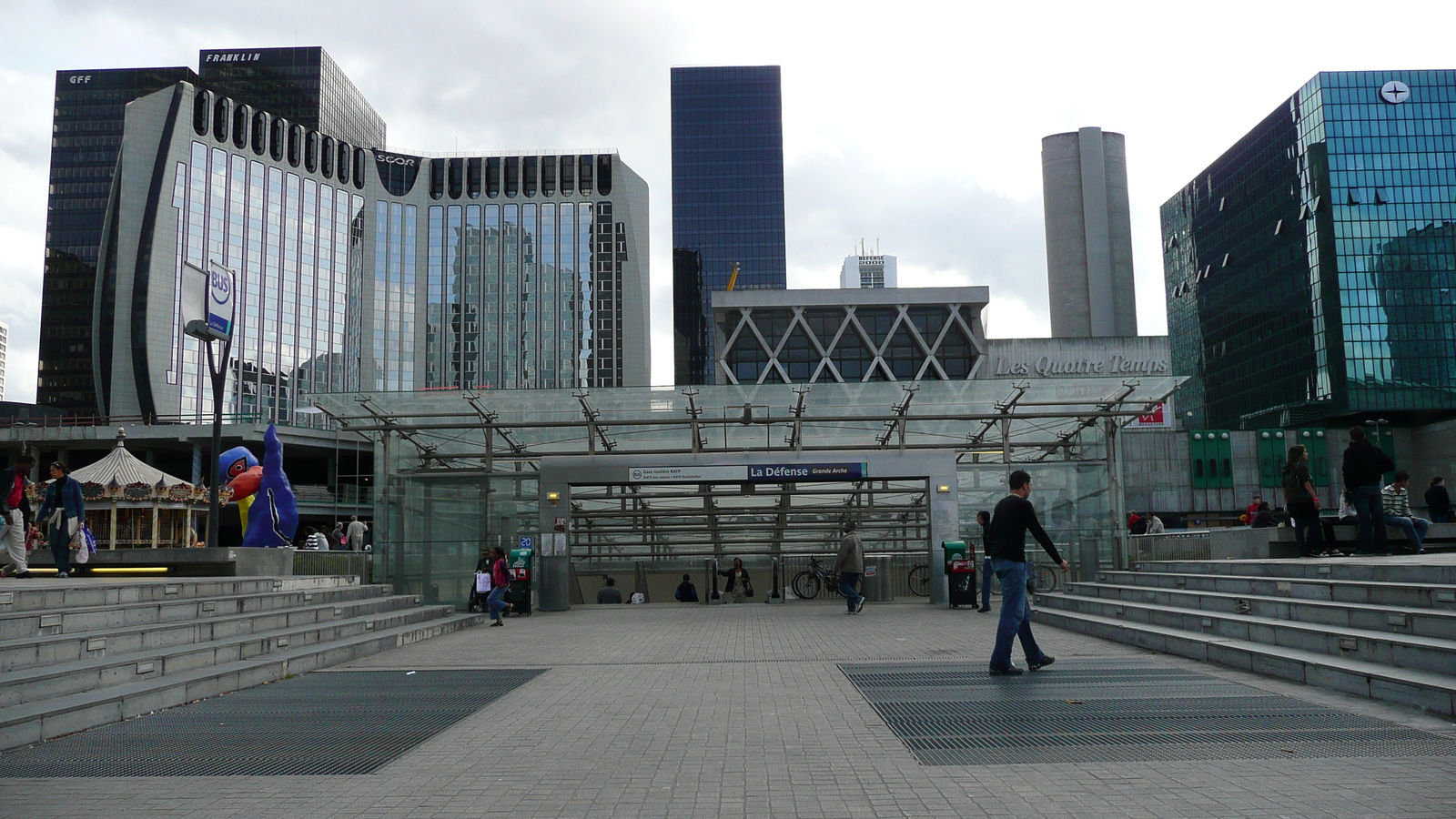 Photo France Paris La Defense 2007-05 3