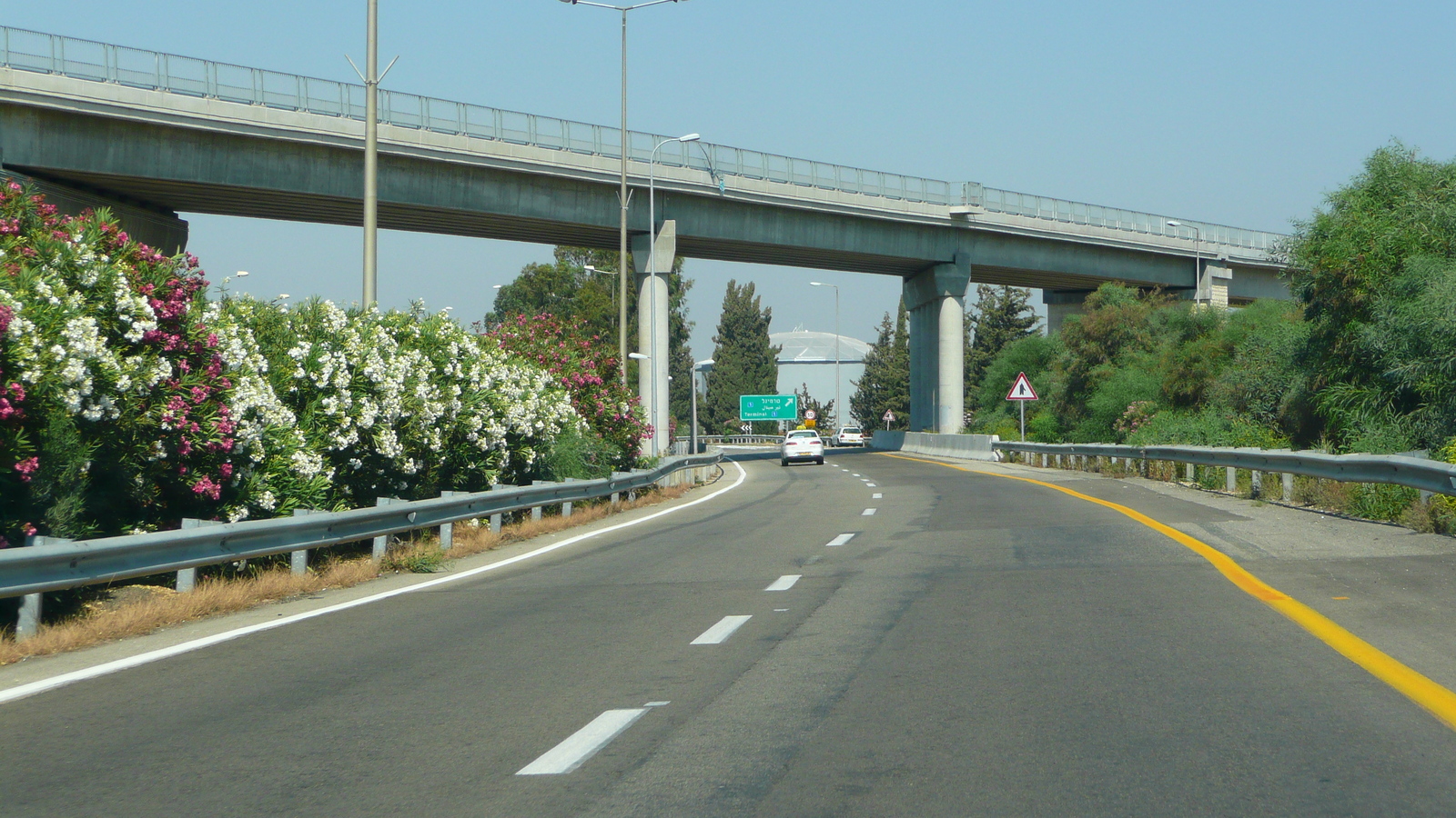 Photo Israel Route de Tel Aviv à Ben Gurion 2007-06 30
