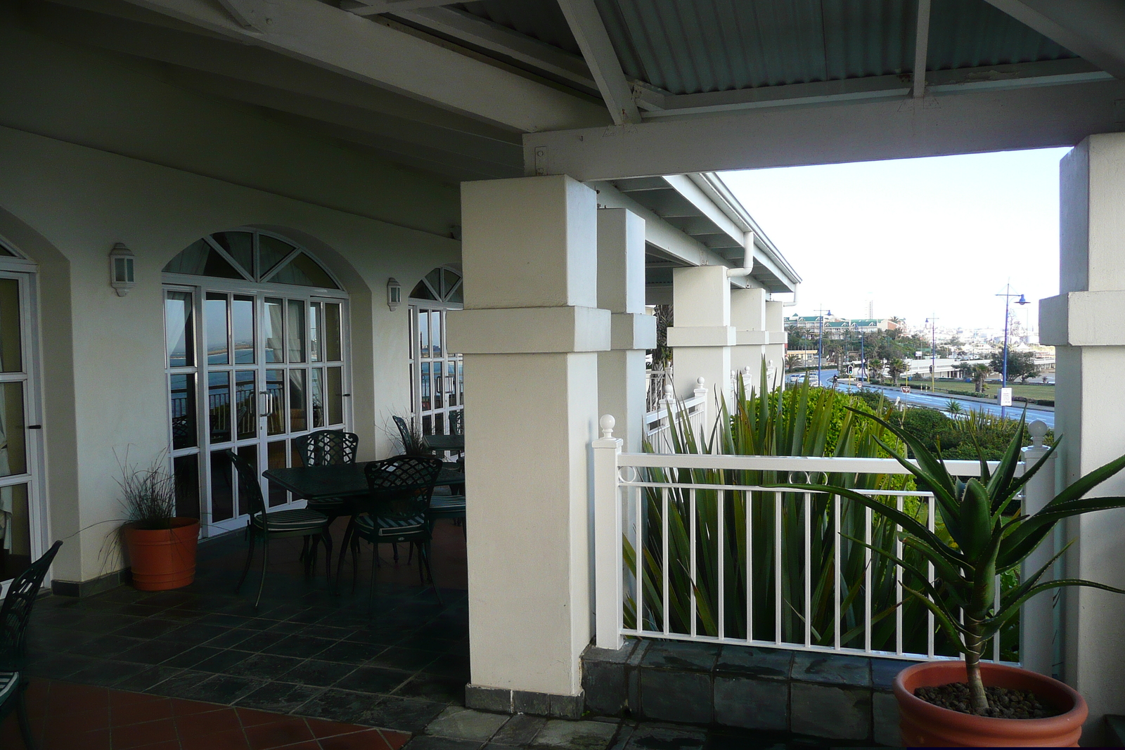 Photo Afrique du Sud Port Elizabeth Hotel Courtyard 2008-09 25