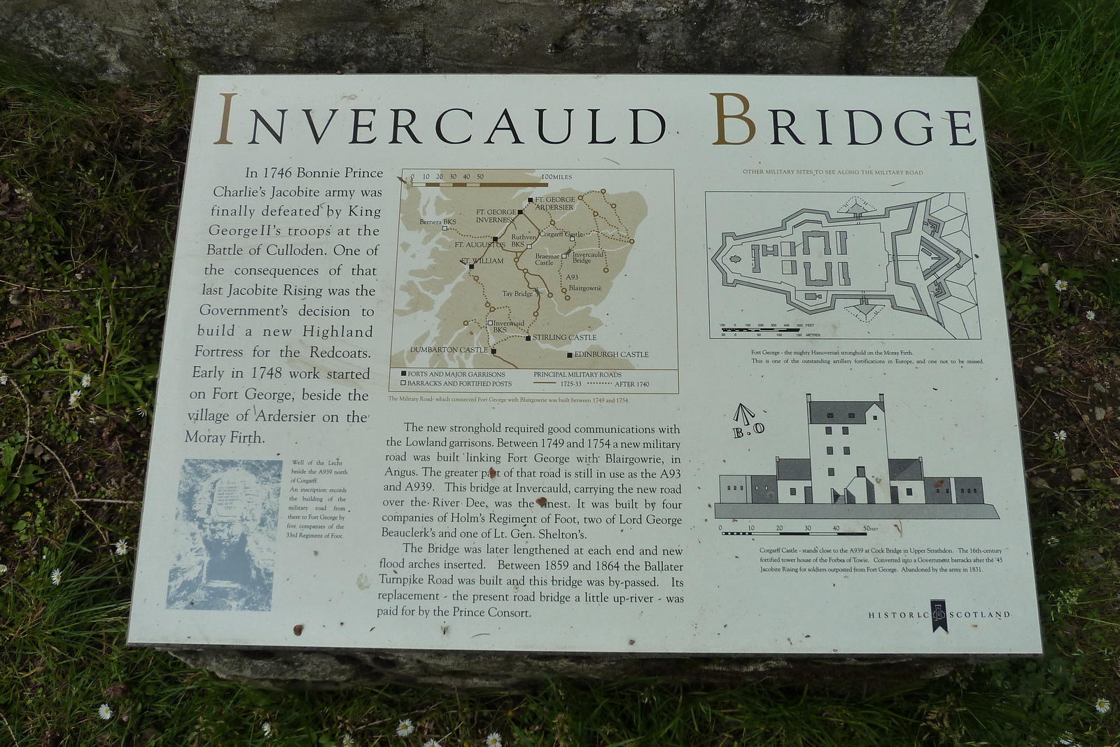 Photo Royaume-Uni Écosse Les Cairngorms Invercauld Bridge 2011-07 3