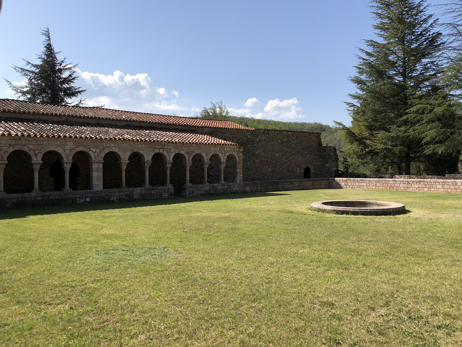 Photo France Abbaye Saint-Michel de Cuxa 2018-04 81