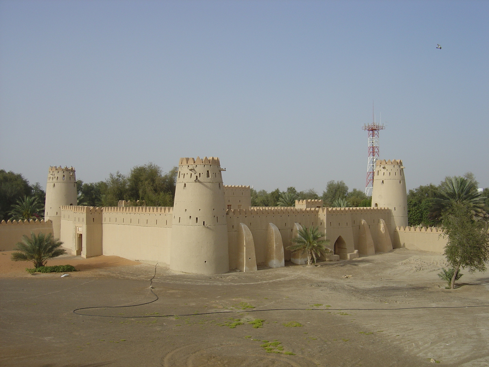 Photo Émirats arabes unis Al Ain Fort de Jahli 2005-03 21