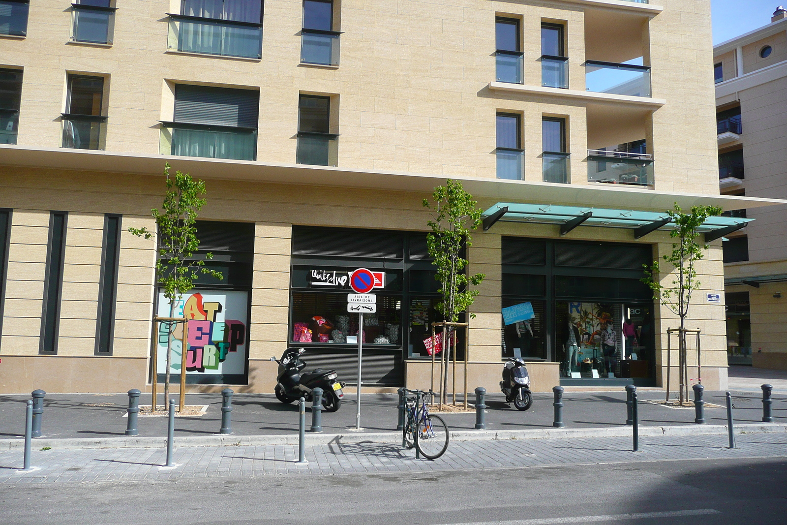 Photo France Aix en Provence Aix ouest 2008-04 25