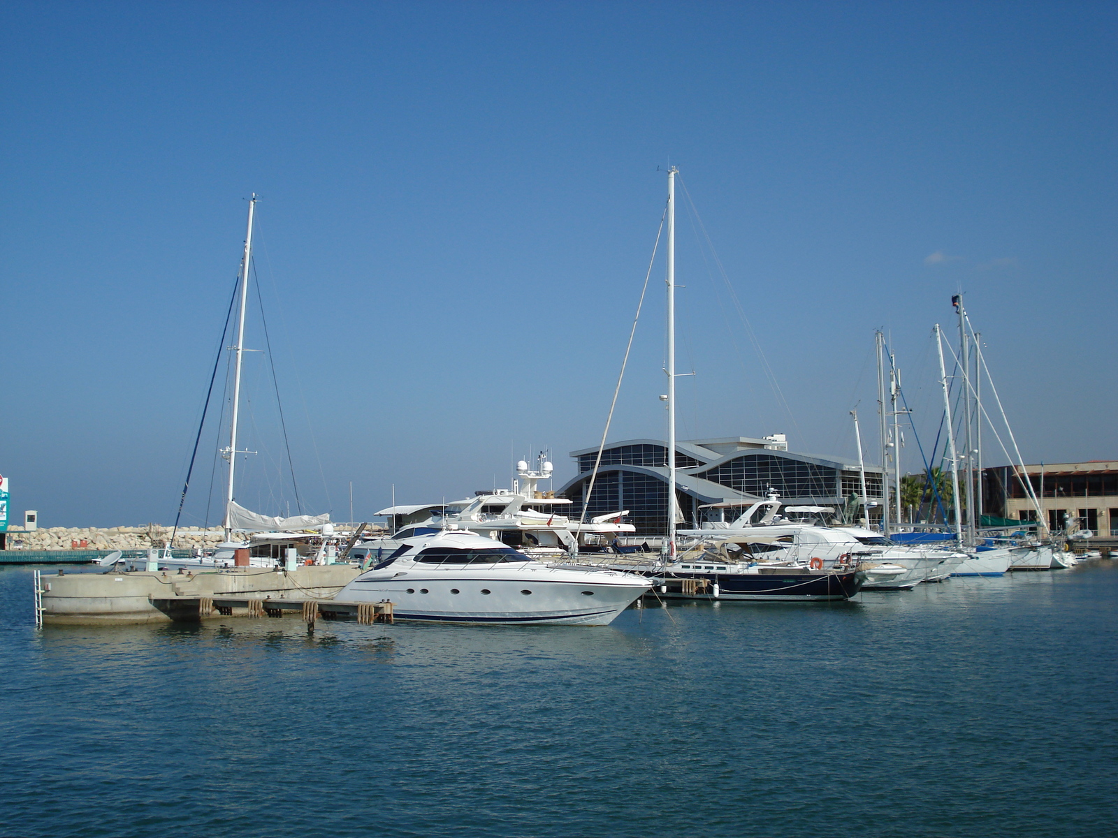 Photo Israel Herzliya 2006-12 57
