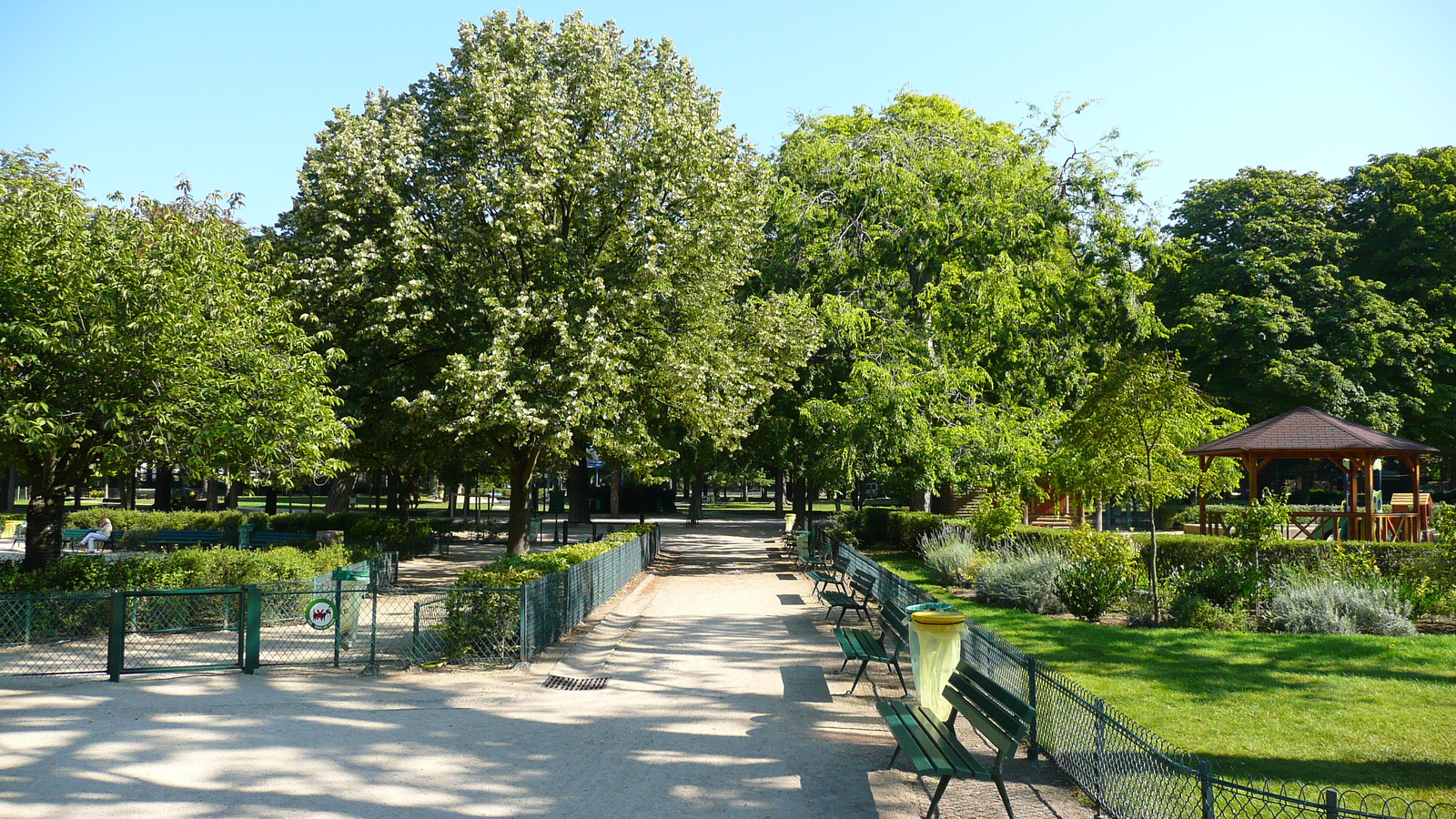Photo France Paris Jardins du Ranelagh 2007-08 60