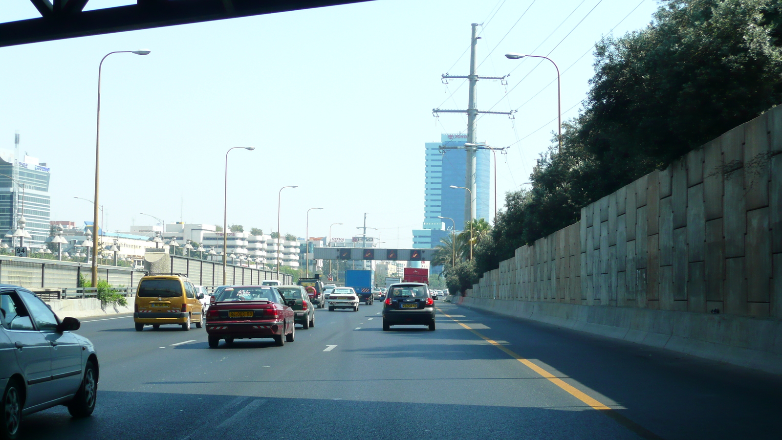 Photo Israel Route de Tel Aviv à Ben Gurion 2007-06 11