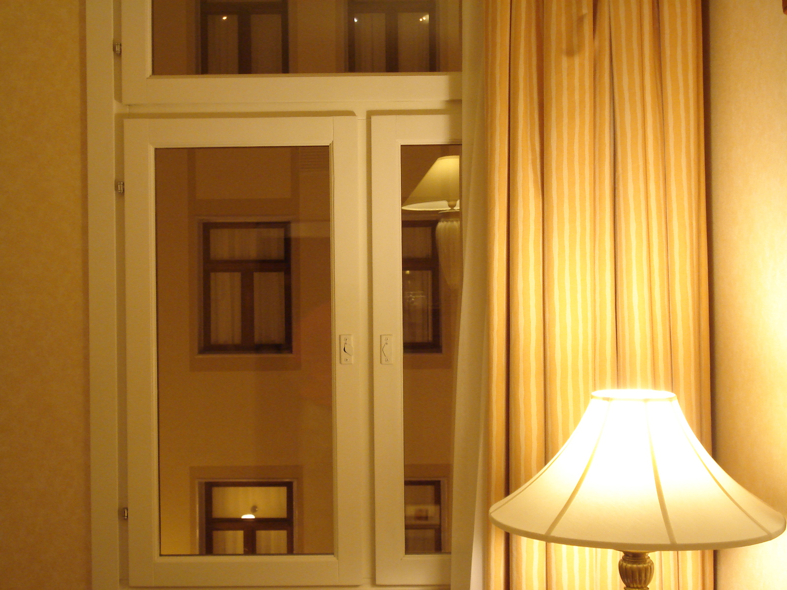 Photo Russie Saint-Pétersbourg Hotel Renaissance Baltic 2006-07 28