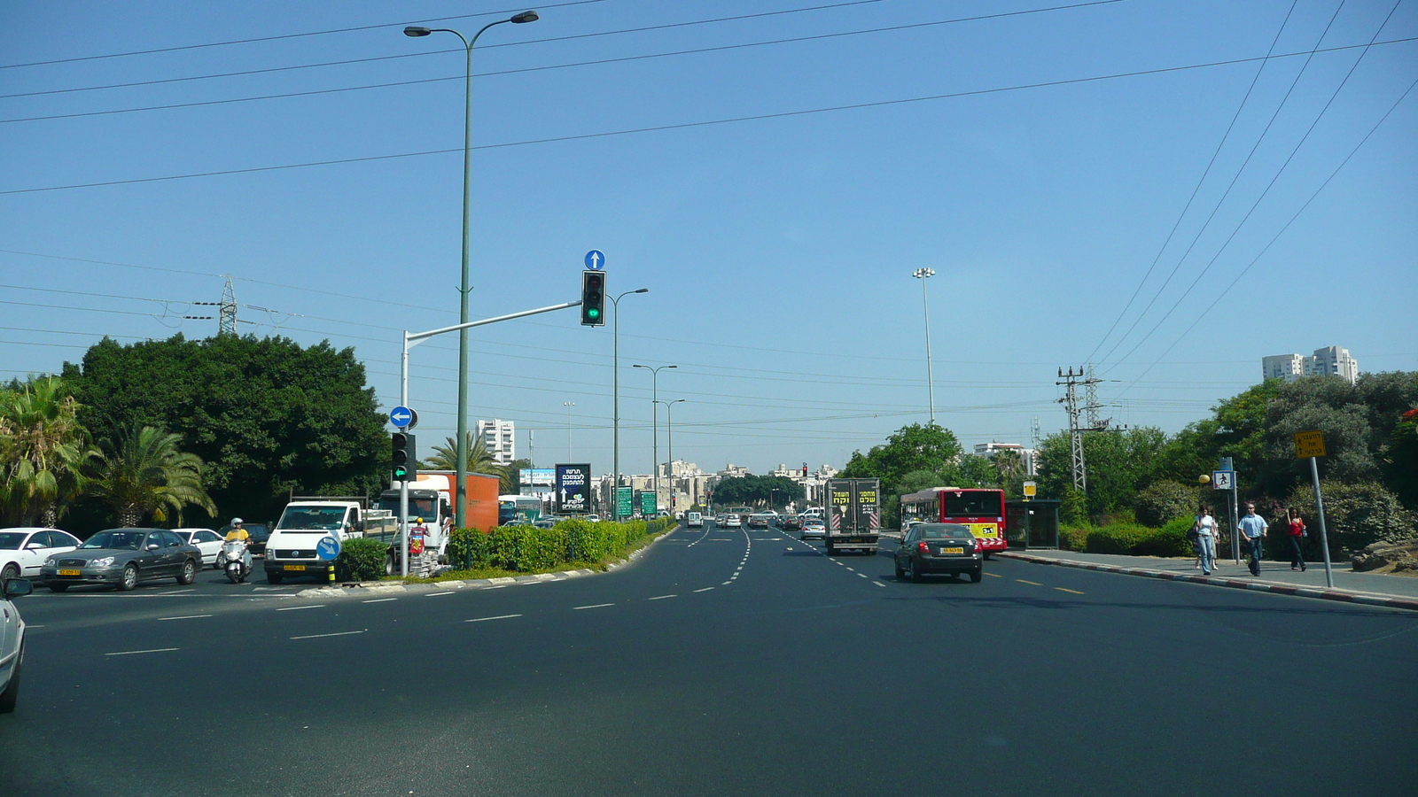 Photo Israel Route de Tel Aviv à Ben Gurion 2007-06 12