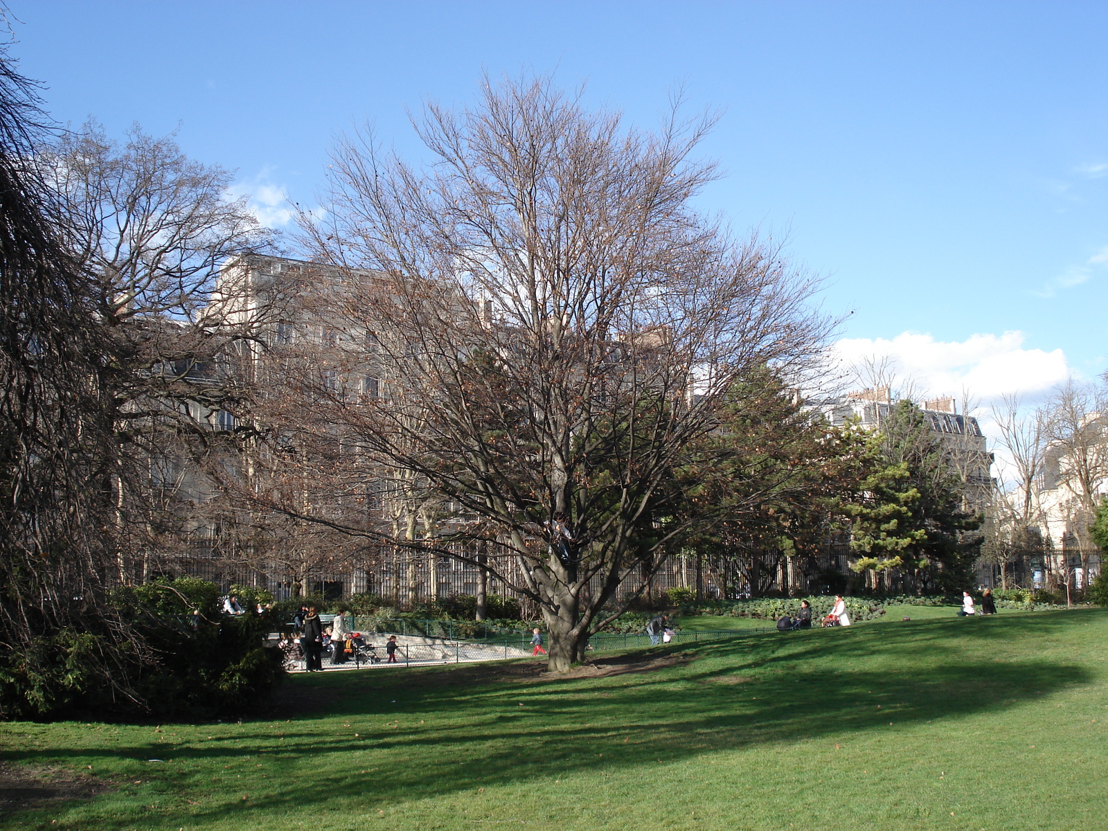 Photo France Paris Parc Monceau 2006-03 22