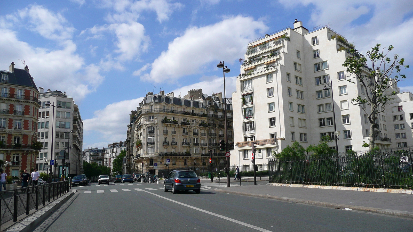 Photo France Paris 17eme Arrondissement Boulevard Péreire 2007-05 36