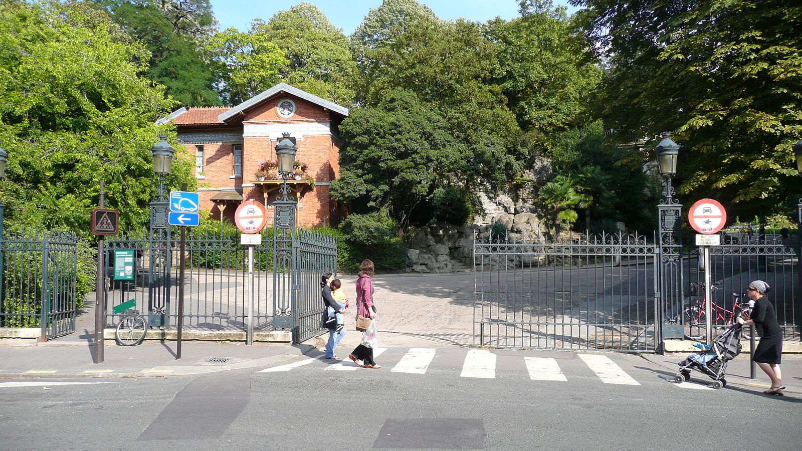 Photo France Paris Parc des Buttes-Chaumont 2007-08 82