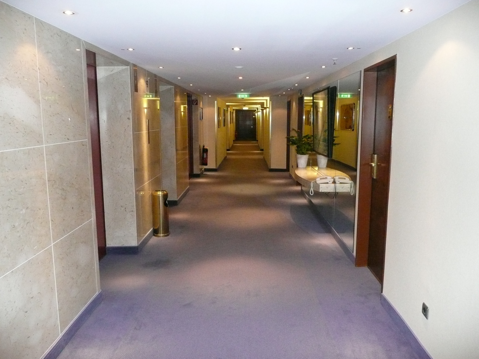 Photo Allemagne Dusseldorf Hotel Radisson 2007-05 7