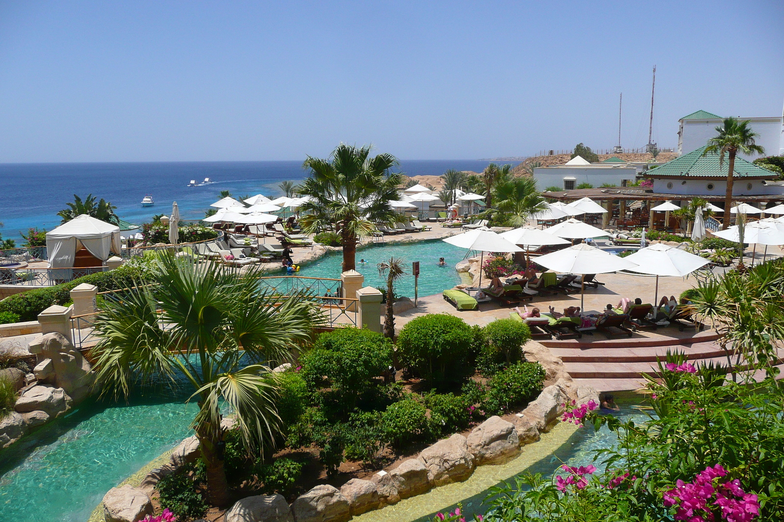 Photo Égypte Sharm el Sheikh Hôtel Hyatt Piscine Hyatt Sharm el Sheikh 2008-06 34