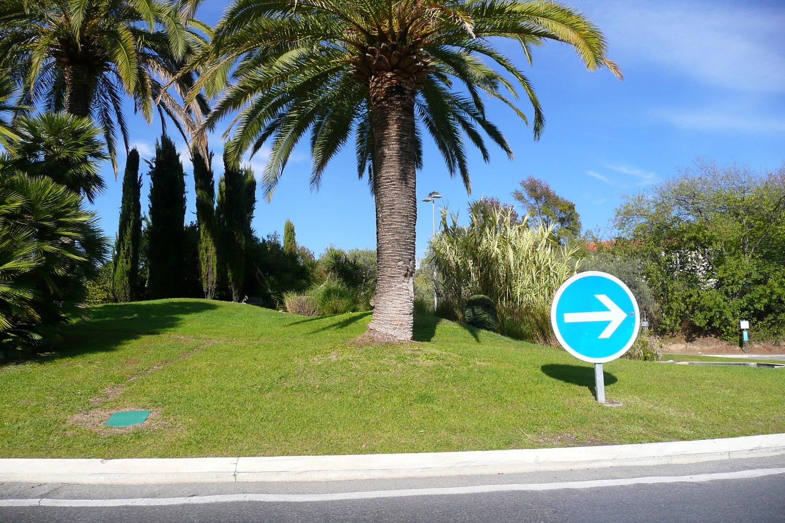 Photo France Côte d'Azur Route de Cagnes sur Mer à Nice 2007-10 50