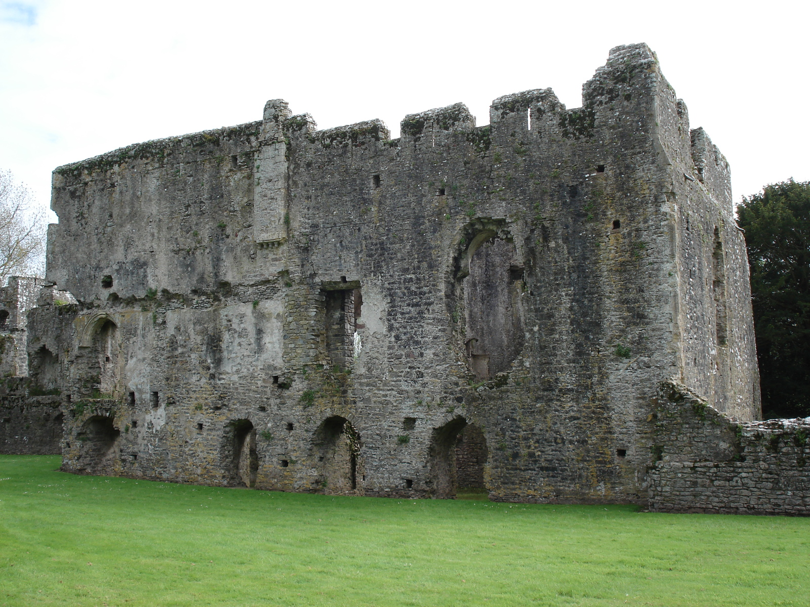 Photo Royaume-Uni Pembrokeshire Lamphey 2006-05 14