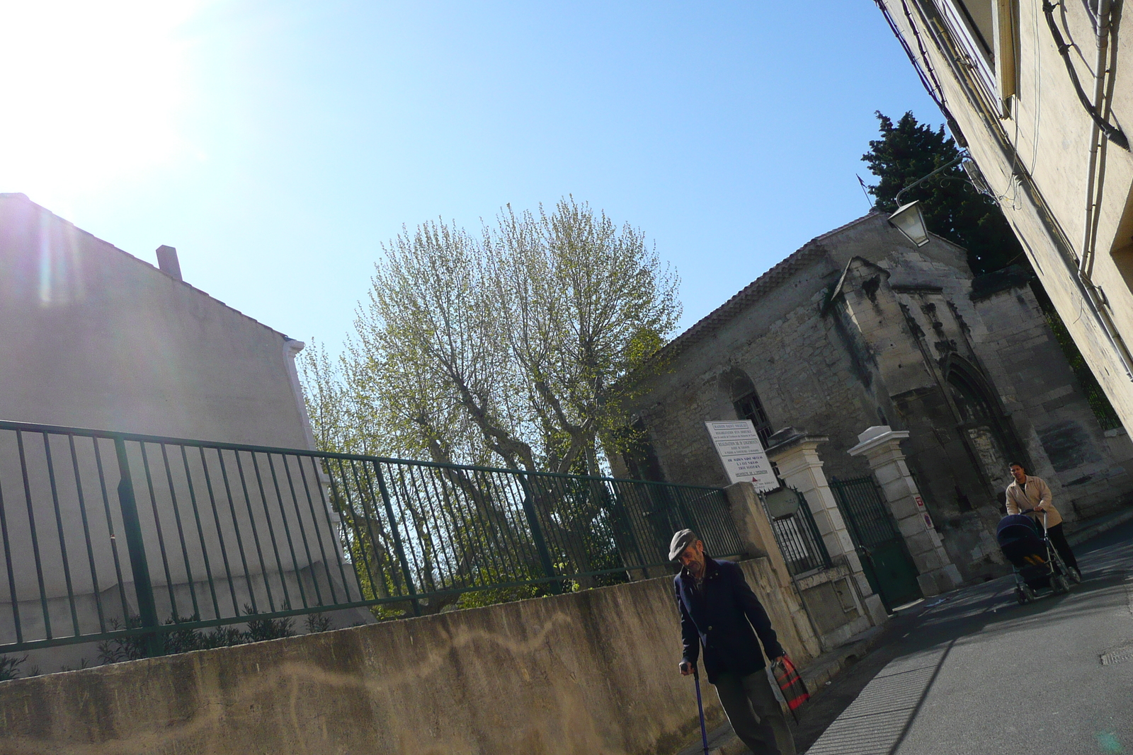 Photo France Tarascon 2008-04 68