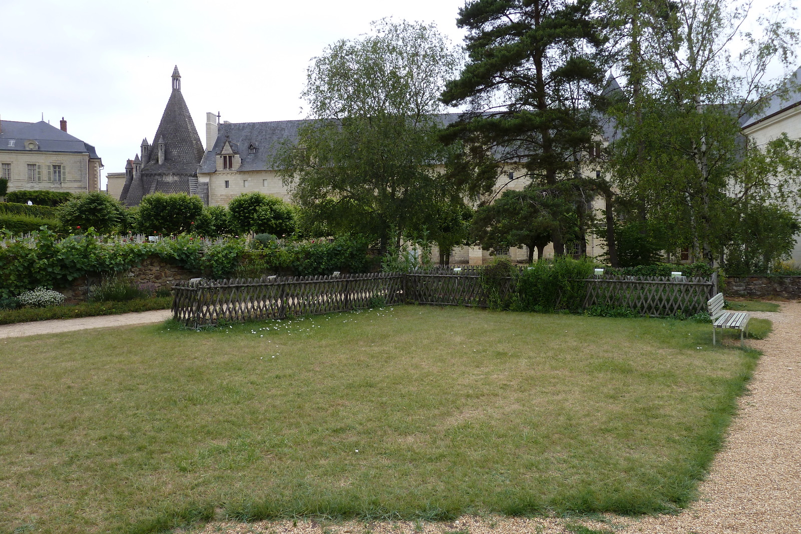 Photo France Fontevraud 2011-05 121