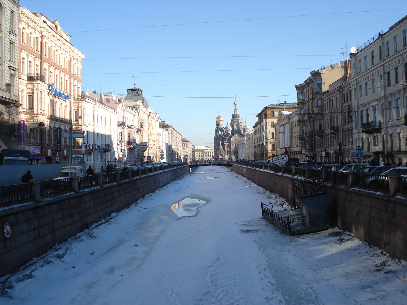 Photo Russie Saint-Pétersbourg Perspective Nevsky 2006-03 64