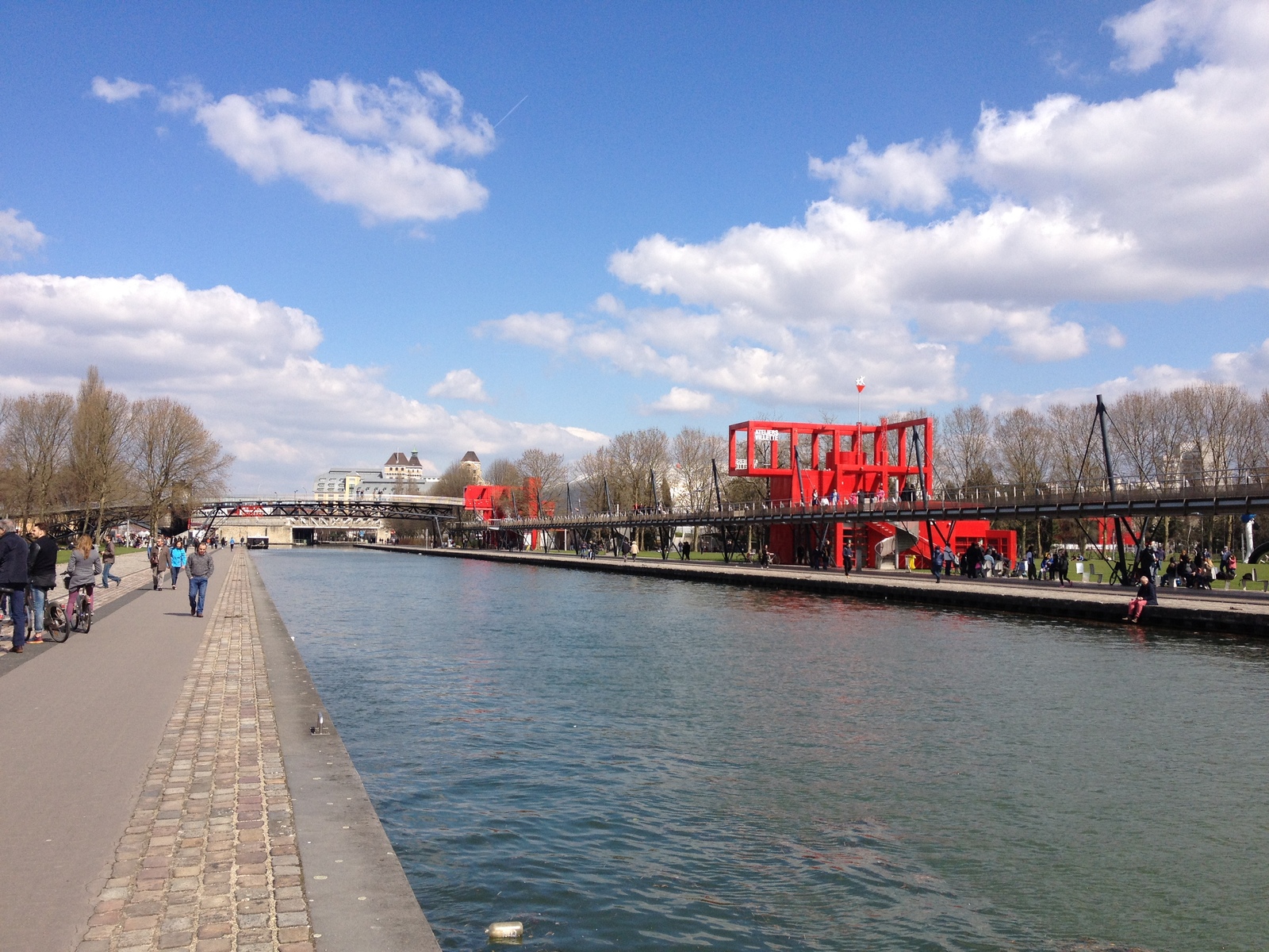 Photo France Paris Parc de la Villette 2015-04 2