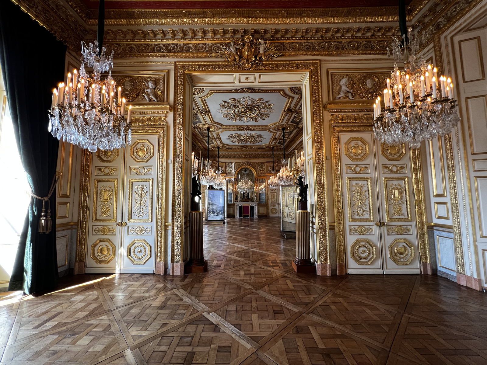 Photo France Paris Hotel de la Marine 2023-04 44