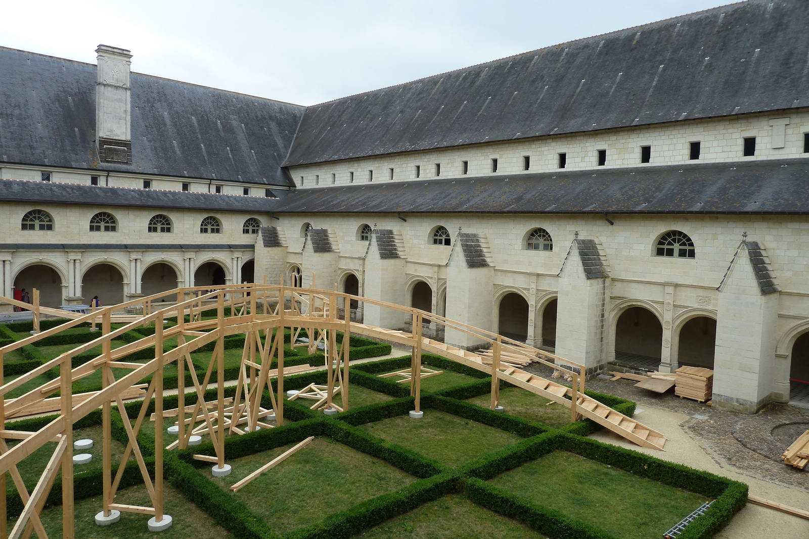 Photo France Fontevraud 2011-05 206