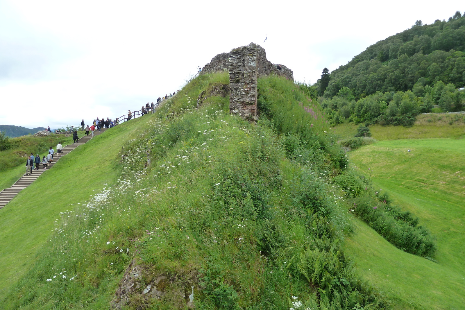 Photo Royaume-Uni Écosse Château de Urquhart(Loch Ness) 2011-07 39