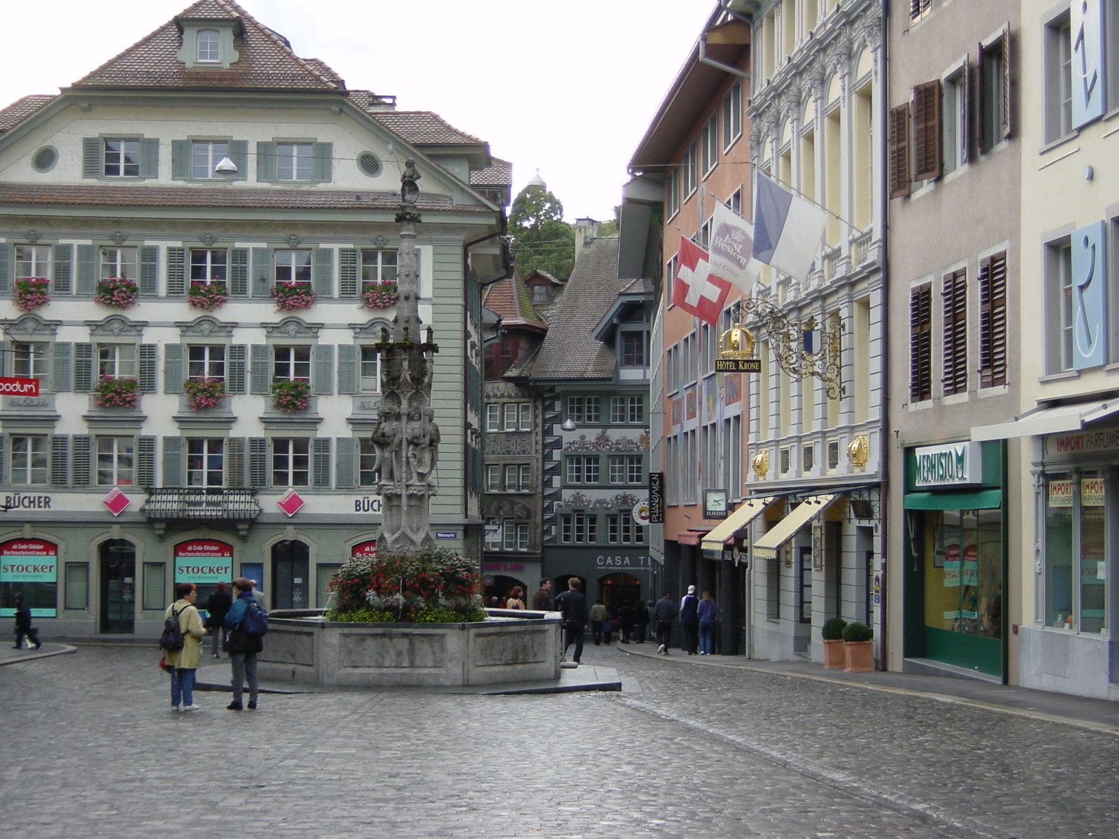 Photo Suisse Lucerne 2001-10 14