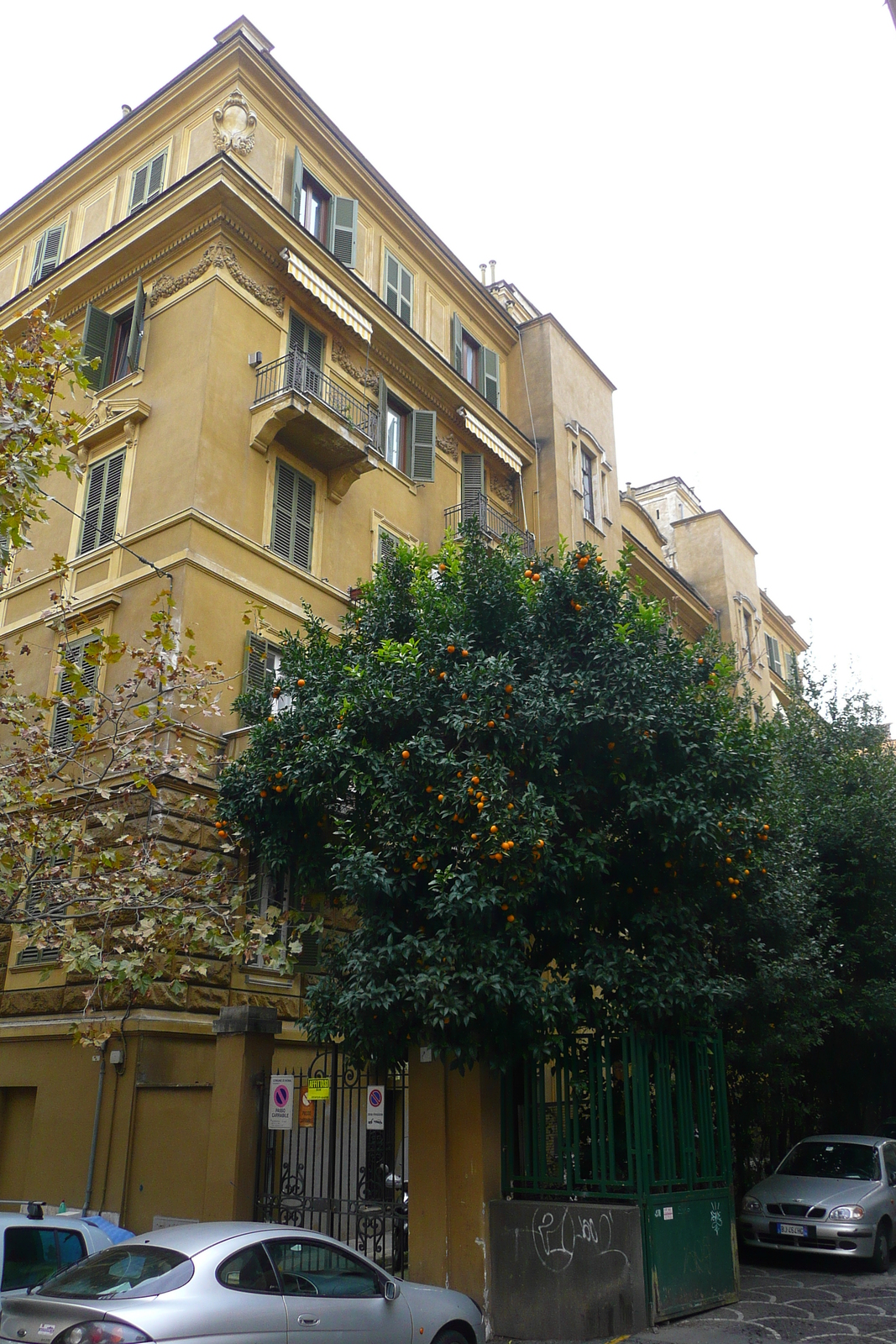 Photo Italie Rome rue Glorioso 2007-11 3