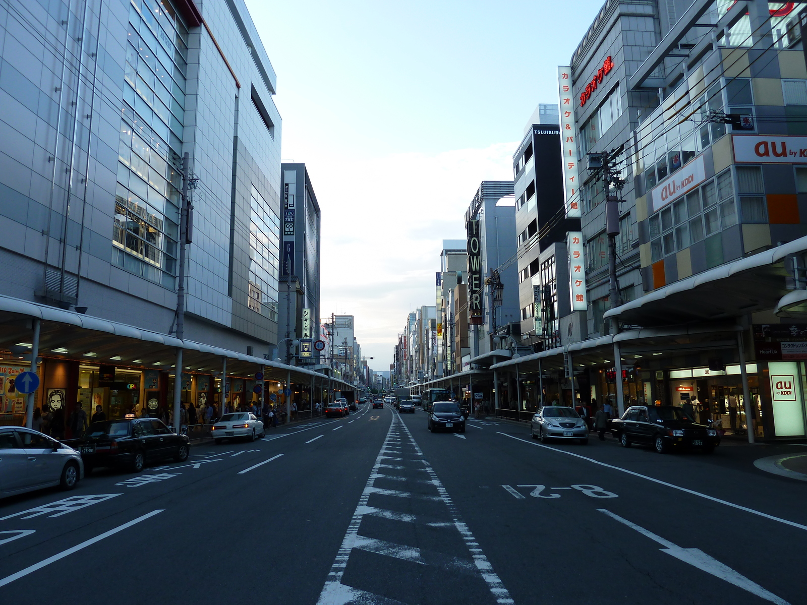 Photo Japon Kyoto Shijo dori 2010-06 2